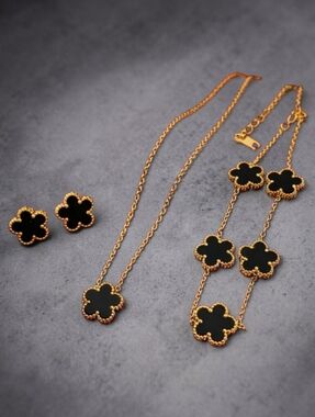 Black Clover Necklace Bracelet Earrings Set Gold Tone Flower Jewelry